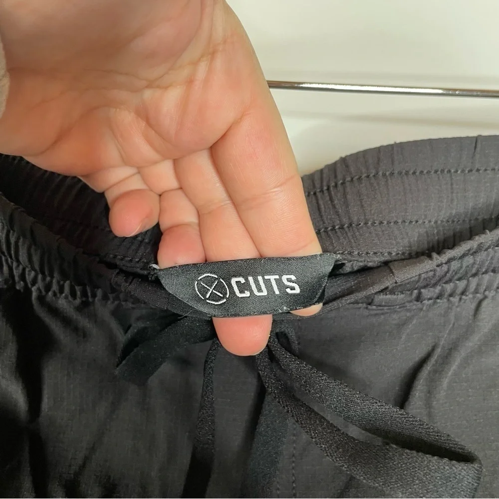 Cuts Men’s Drawstring‎ Waist Black Shorts Size Xxlarge